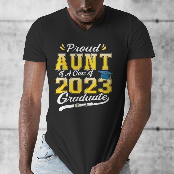 Proud Aunt Of a Class Of 2023 Graduate Senior Graduation Men's V-Neck T-Shirt