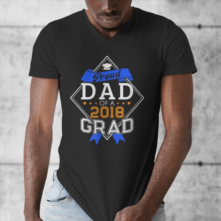Proud Dad Of A 2018 Graduate Graduation Grad Men's V-Neck T-Shirt