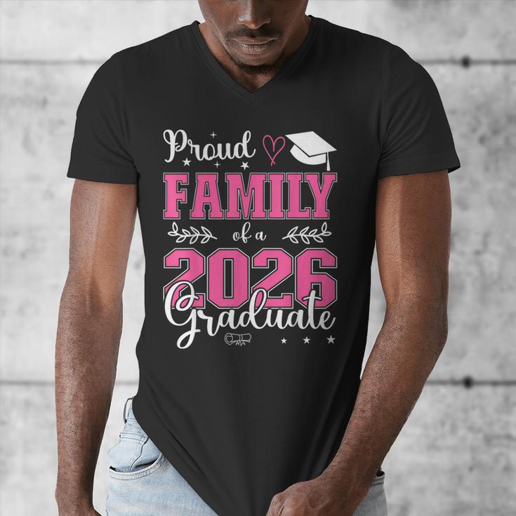 Proud Family Of a Class Of 2026 Graduate For Graduation Men's V-Neck T-Shirt