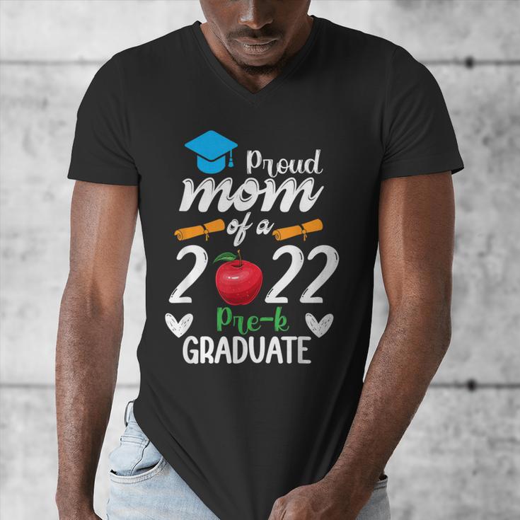 Proud Mom Of 2022 Pre K Graduate Graduation Men's V-Neck T-Shirt