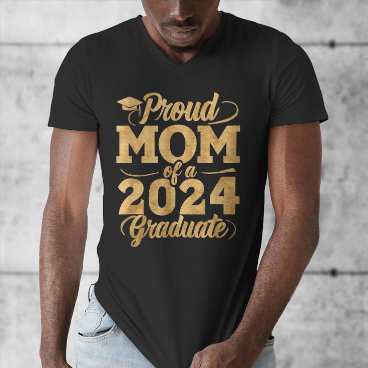 Proud Mom Of a Class Of 2024 Graduate Senior Graduation Men's V-Neck T-Shirt