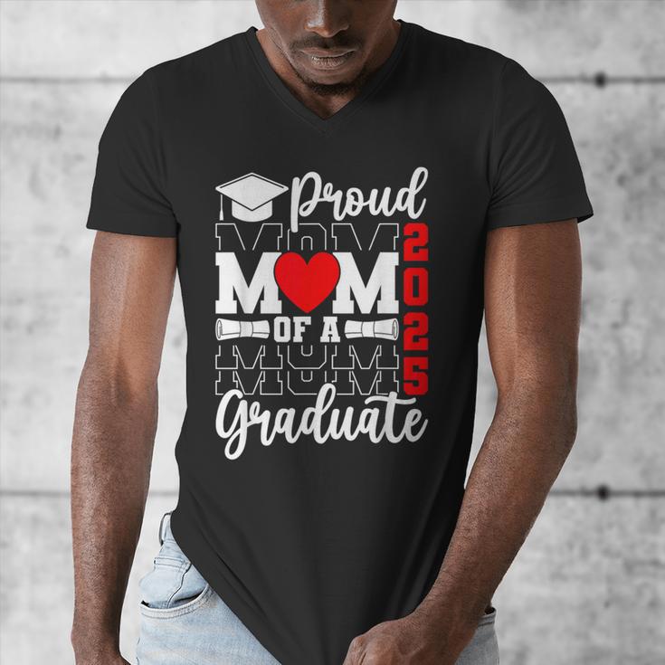 Proud Mom Of a Class Of 2025 Graduate Senior Mom Graduation Men's V-Neck T-Shirt