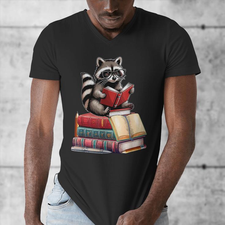 Raccoon Reading Books Matching Bookworm Readers Librarian Men's V-Neck T-Shirt