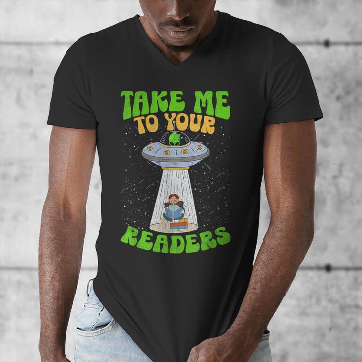 Take Me To Your Readers Alien Book Reading Bookaholic Men's V-Neck T-Shirt