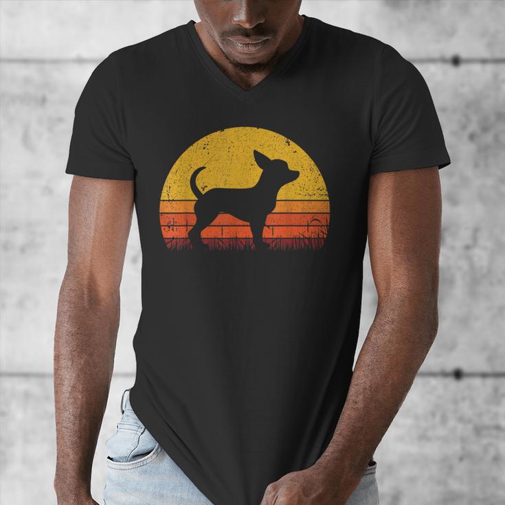 Retro Chihuahua Men Women Dog Mom Dad Chihuahua Men's V-Neck T-Shirt Retro Chihuahua Men Women Dog Mom Dad Chihuahua Men's V-Neck T-Shirt