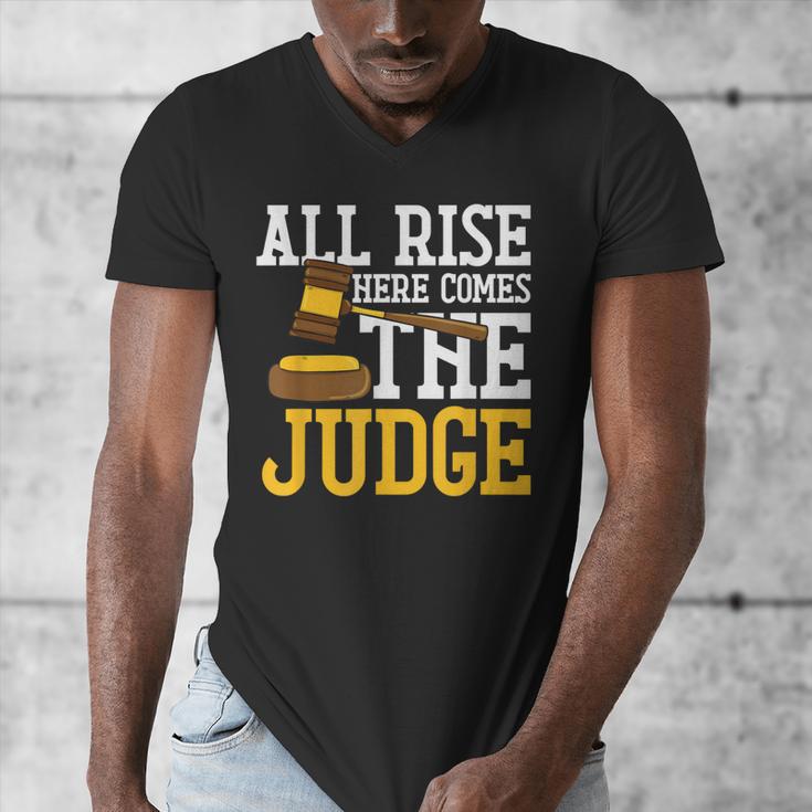 All Rise Here Comes The Judge Lawyer Graduation Quote Men's V-Neck T-Shirt