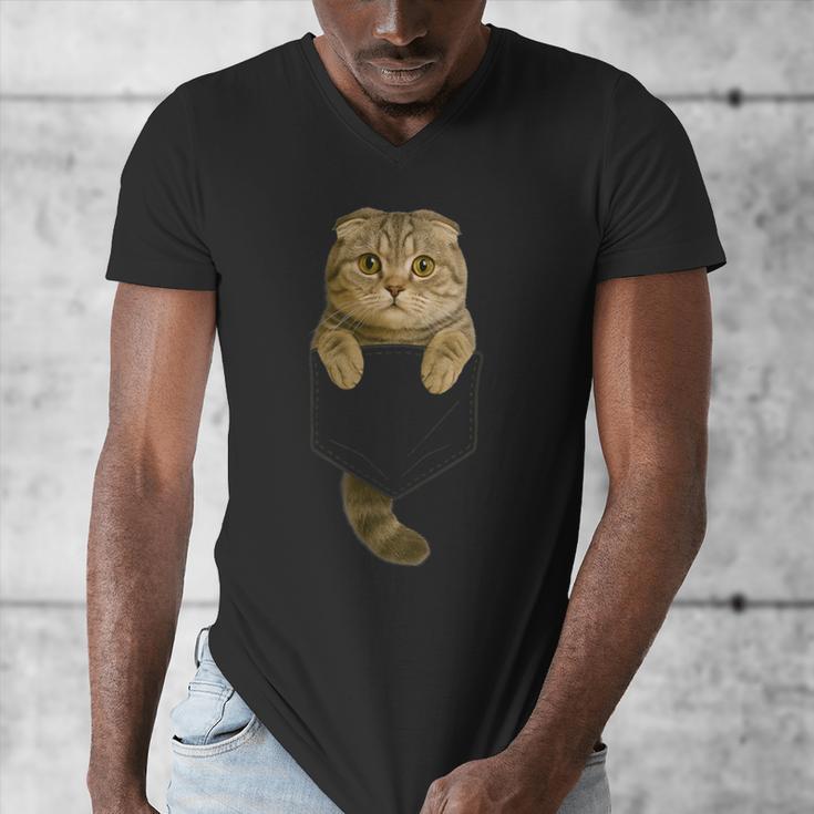 Scottish Fold Cat Pocket Cat Mom Cat Dad Cat Lover Men's V-Neck T-Shirt Scottish Fold Cat Pocket Cat Mom Cat Dad Cat Lover Men's V-Neck T-Shirt