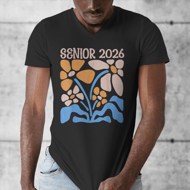Senior 2026 Retro Groovy Flowers Graduation Men's V-Neck T-Shirt