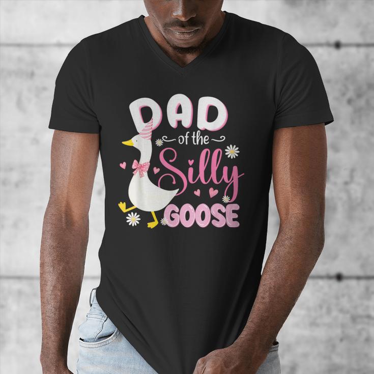 Silly Dad Goose Dad 1st Birthday Family Matching Party Men's V-Neck T-Shirt