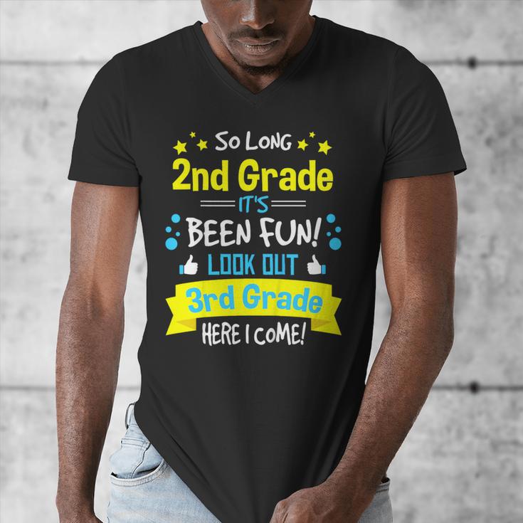 So Long 2nd Grade Here I Come 3rd Grader Graduation Men's V-Neck T-Shirt