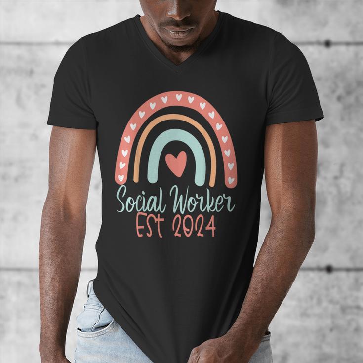 Social Worker Work MSW BSW Graduation 2024 Masters Degree Men's V-Neck T-Shirt