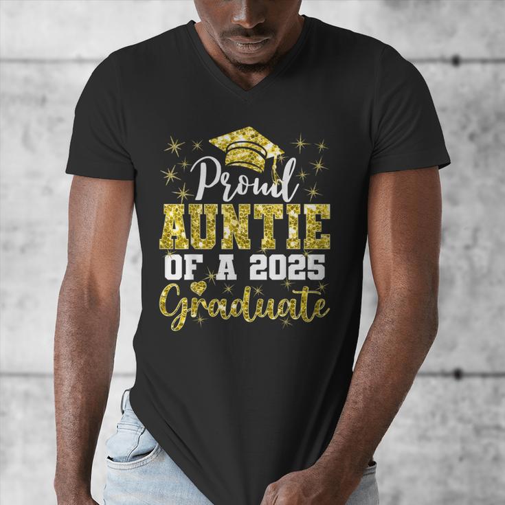 Super Proud Auntie Of 2025 Graduate Senior Graduation Family Men's V-Neck T-Shirt