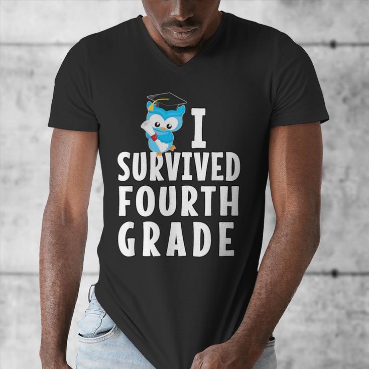 I Survived Fourth Grade Graduation Kids Owl Grad Men's V-Neck T-Shirt