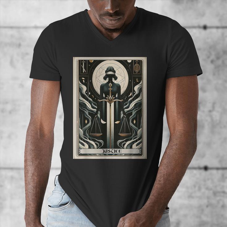 Tarot Cards Guide Book Esoteric Mysticism Clothing Tarot Card Justice Men's V-Neck T-Shirt