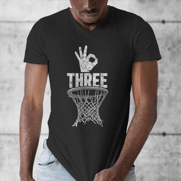 Three Points Throw Basketball Player Fan Dad Joke Tee Men's V-Neck T-Shirt