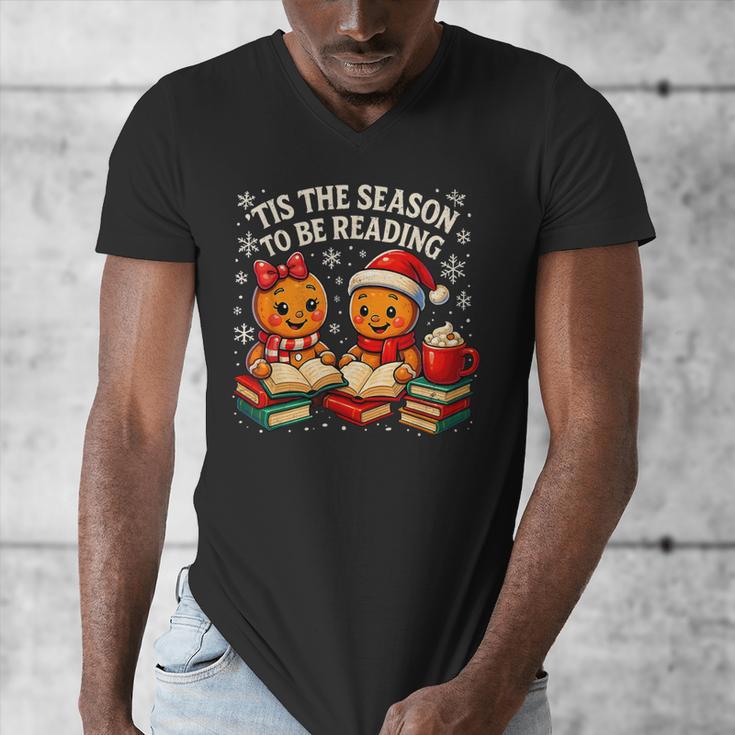 ’Tis The Season To Be Reading Book Lover Men's V-Neck T-Shirt