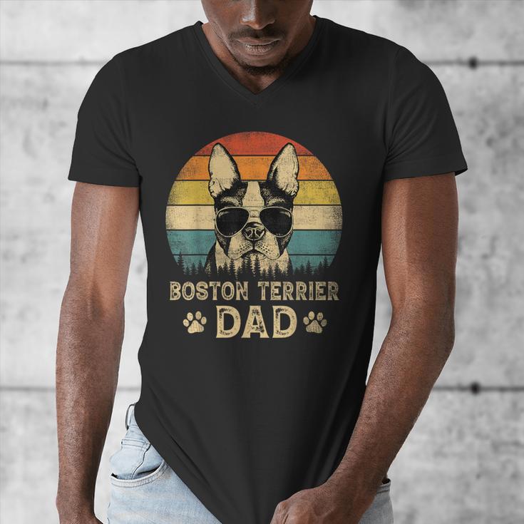 Vintage Boston Terrier Dad Dog Lovers Father's Day Tee Men's V-Neck T-Shirt Vintage Boston Terrier Dad Dog Lovers Father's Day Tee Men's V-Neck T-Shirt