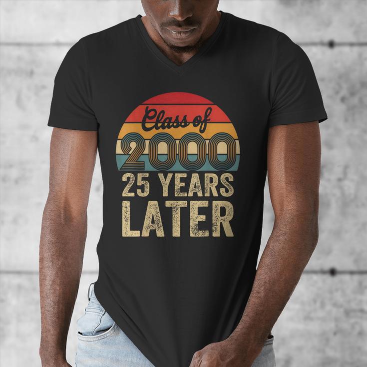 Vintage Class Of 2000 25 Years Later Reunion 25th Graduation Men's V-Neck T-Shirt