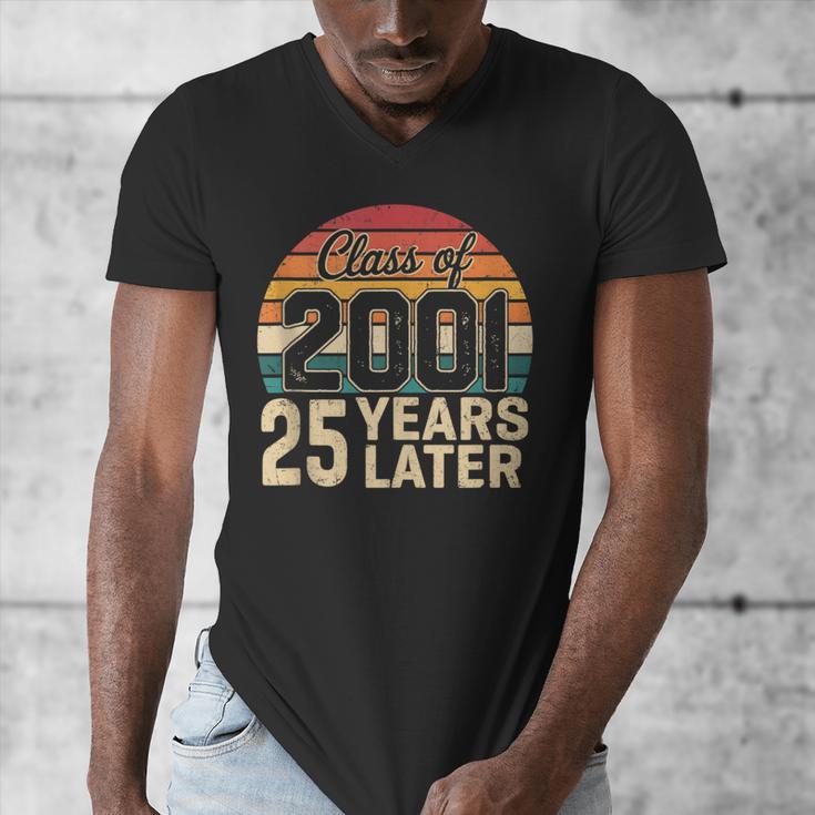 Vintage Class Of 2001 25 Years Later Reunion 25th Graduation Men's V-Neck T-Shirt