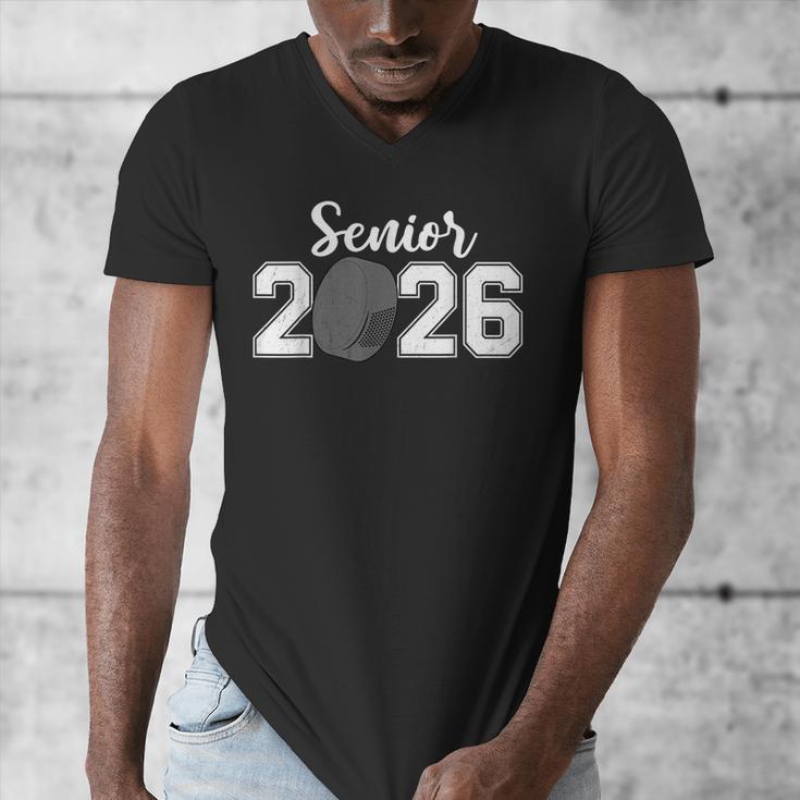 Vintage Class Of 2026 Hockey Senior 2026 Graduation 2026 Men's V-Neck T-Shirt