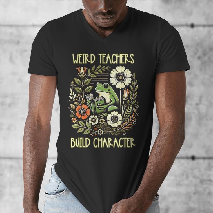 Weird Teachers Build Character Frog Reading Book Librarian Men's V-Neck T-Shirt