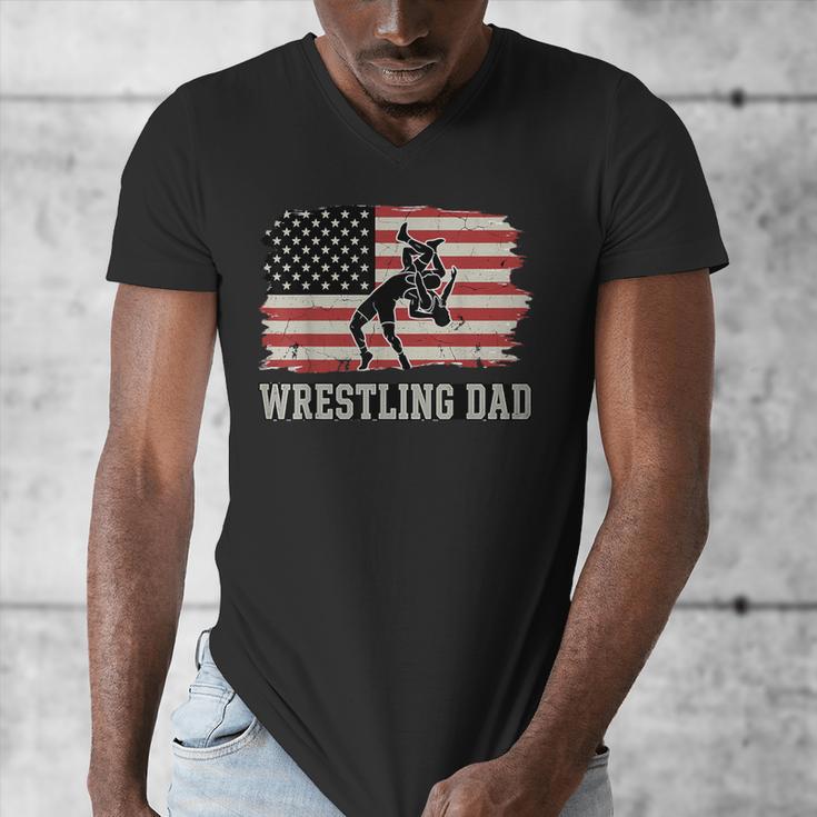 Wrestling Dad US Flag Fathers Day Retro Wrestling Fans Men's V-Neck T-Shirt Wrestling Dad US Flag Fathers Day Retro Wrestling Fans Men's V-Neck T-Shirt