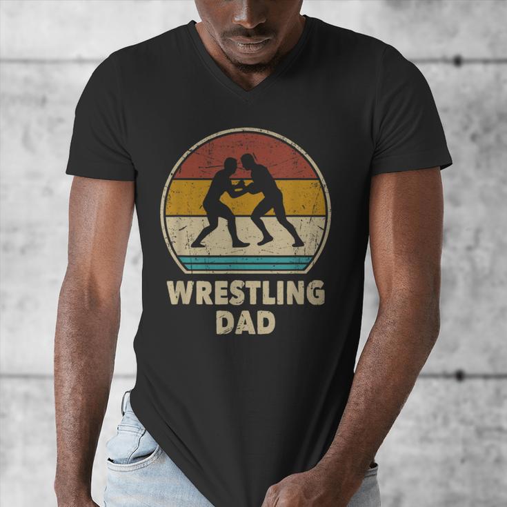 Wrestling Dad Vintage Wrestling Retro Wrestling Lover Men's V-Neck T-Shirt