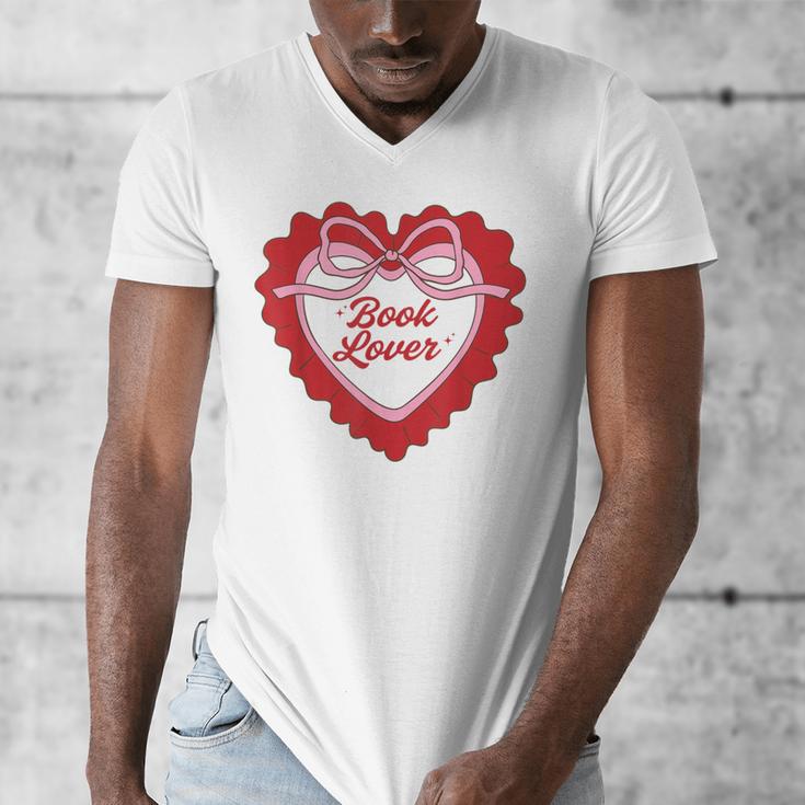 Book Lover Men's V-Neck T-Shirt
