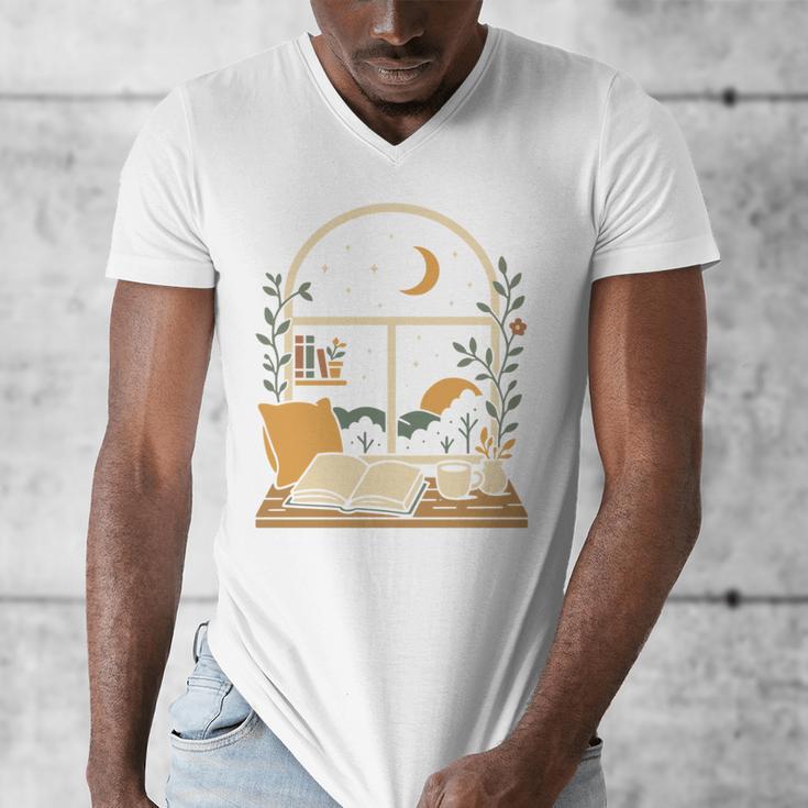 Book Lover Moonlight Reading Scene Night Men's V-Neck T-Shirt