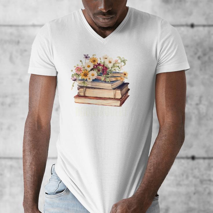 Booktrovert Vintage Wildflowers Books For Book Lovers Men's V-Neck T-Shirt