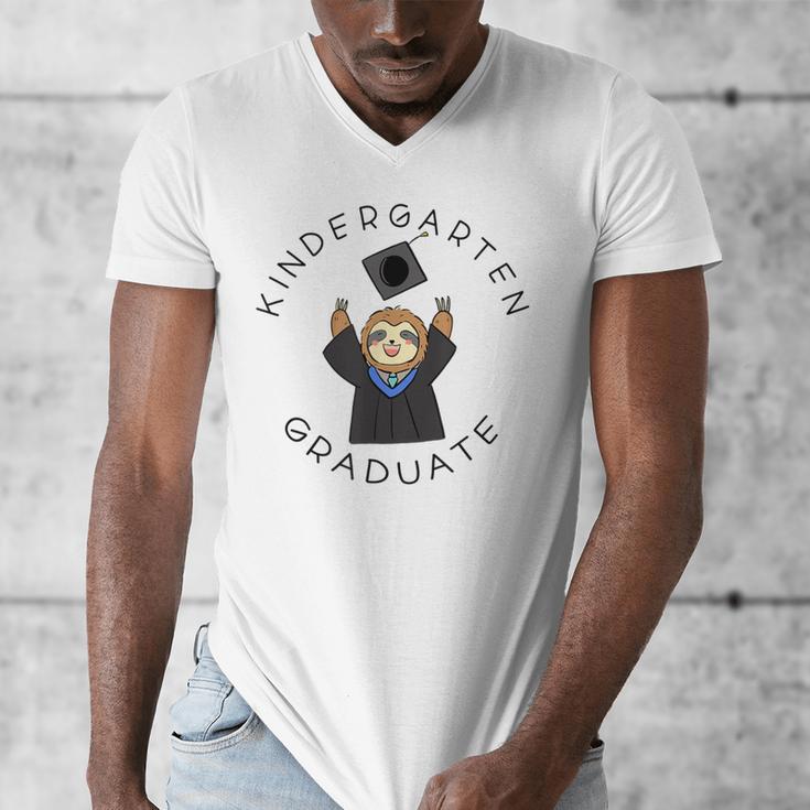 Boys Girls Kindergarten Graduate Sloth Graduation Cap Men's V-Neck T-Shirt