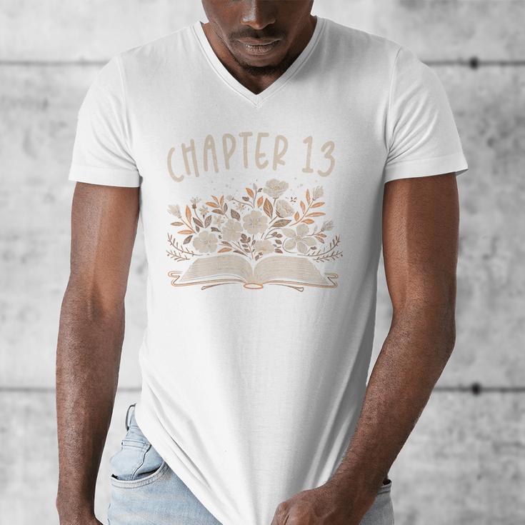 Chapter 13th Birthday Bookworm 13 Years Old For Book Lovers Men's V-Neck T-Shirt