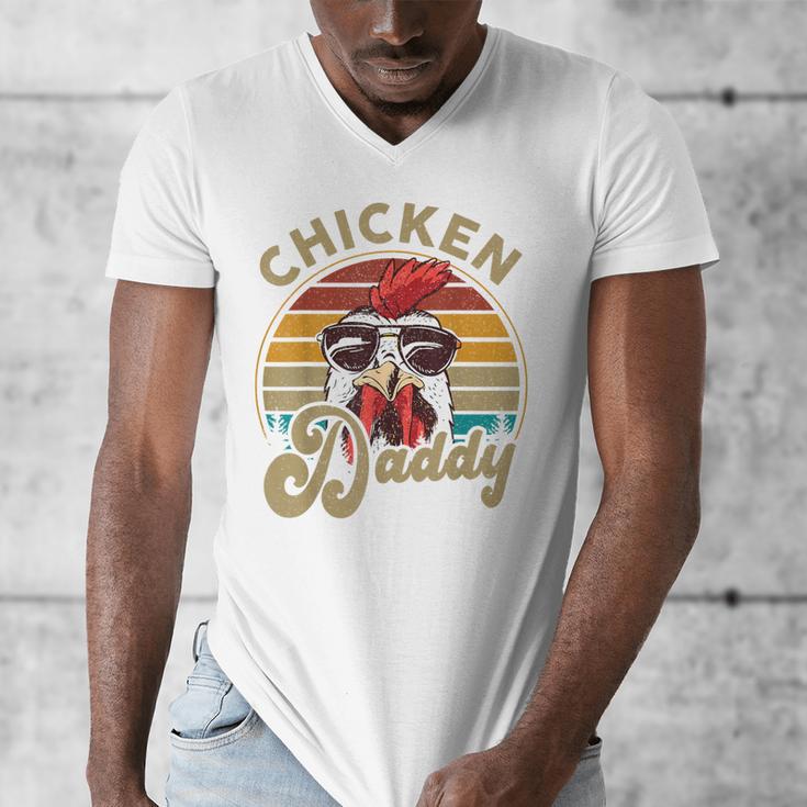 Chicken-Shirt Rooster Daddy Vintage Farmer Dad Father Men's V-Neck T-Shirt