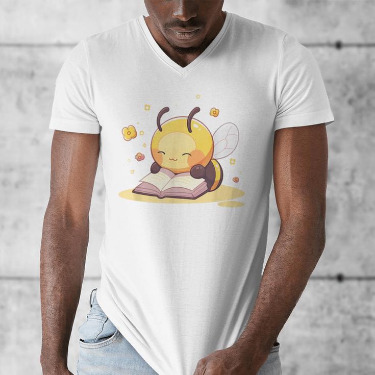 Cute Bee Reading Book Teacher Student Reader Graphic For Men Women Kids Men's V-Neck T-Shirt