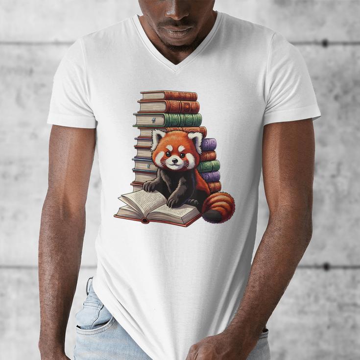 Cute Red Panda Reading Book Animal Bookworm Men's V-Neck T-Shirt