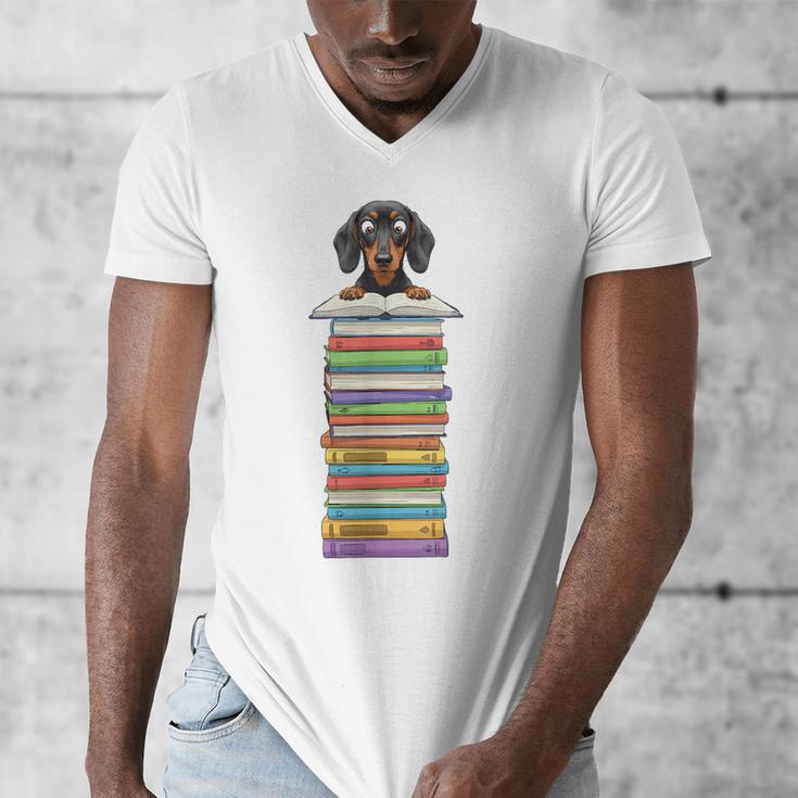 Cute Wiener Dog Dachshund Reading On Pile Of Books Men's V-Neck T-Shirt Cute Wiener Dog Dachshund Reading On Pile Of Books Men's V-Neck T-Shirt