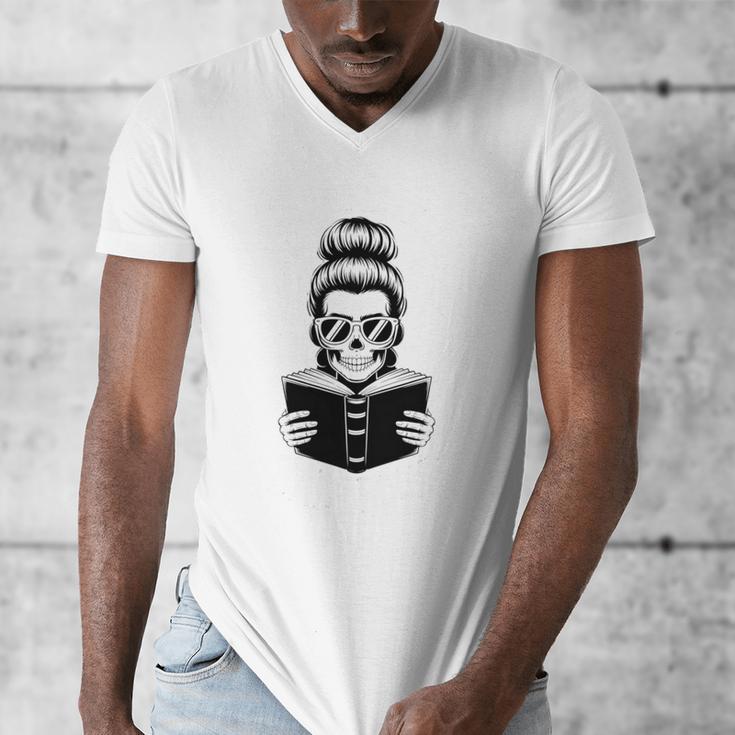 Good Girls Read Bad Books Skeleton Men's V-Neck T-Shirt Good Girls Read Bad Books Skeleton Men's V-Neck T-Shirt