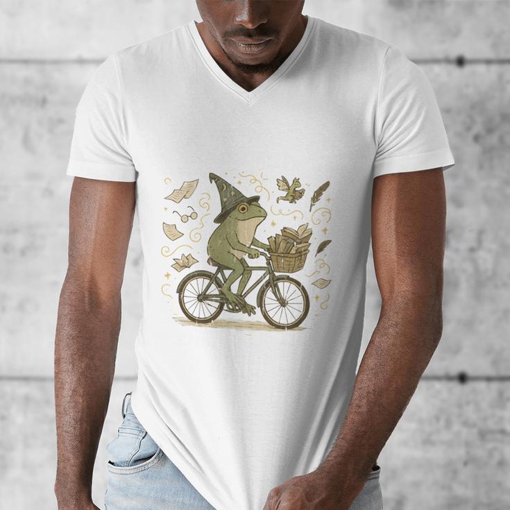 On My Way To Hoard Books And Cause Chaos Men's V-Neck T-Shirt On My Way To Hoard Books And Cause Chaos Men's V-Neck T-Shirt