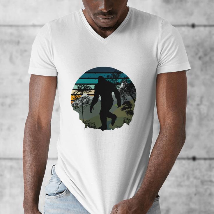 Just Me And My Yeti Retro Sunset Mountain Hiking Introvert Men's V-Neck T-Shirt Just Me And My Yeti Retro Sunset Mountain Hiking Introvert Men's V-Neck T-Shirt