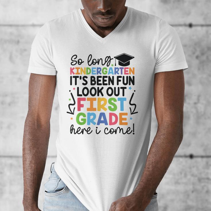 Kindergarten Graduation Graduate 1st Grade Here I Come Kids Men's V-Neck T-Shirt
