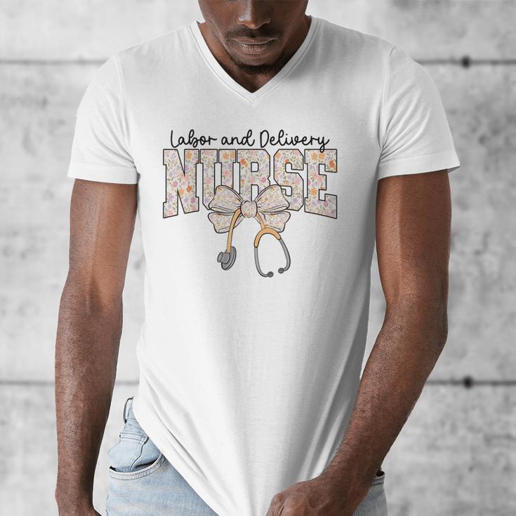 Labor And Delivery Nurse Stethoscope Coquette Bow Graduation Men's V-Neck T-Shirt