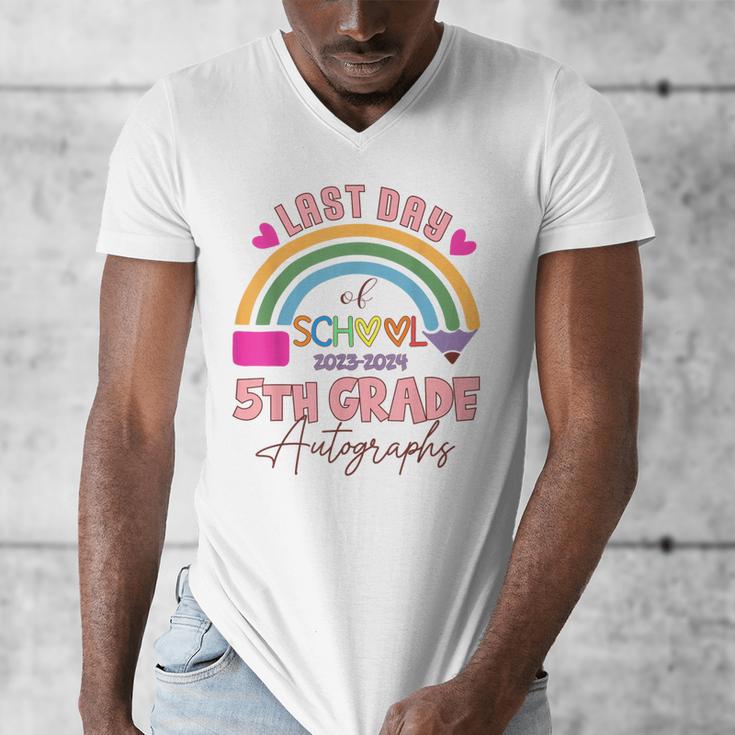 Last Day Of School Autograph 5th Grade Graduation Boys Girls Men's V-Neck T-Shirt