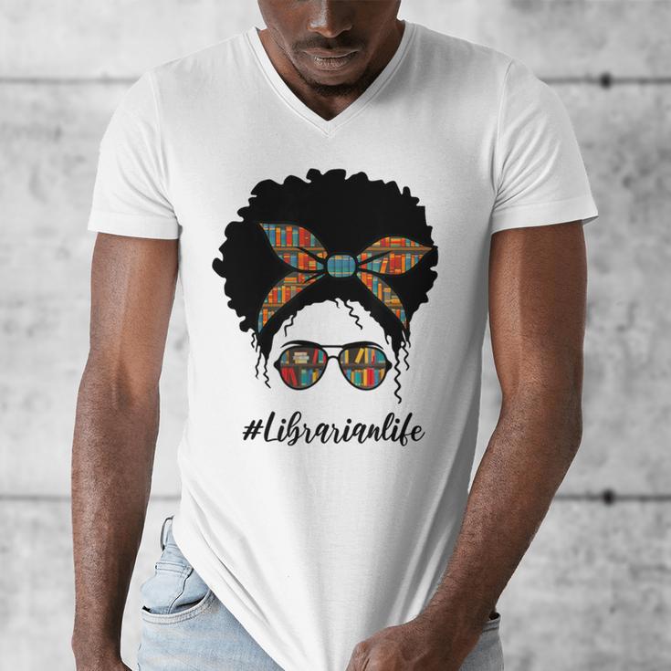 Librarian Teacher Messy Bun Life Book Library Back To School Men's V-Neck T-Shirt