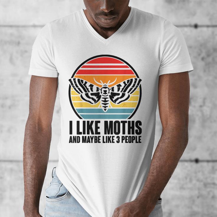I Like Moths And Maybe 3 People Insect Moth Lovers Introvert Men's V-Neck T-Shirt