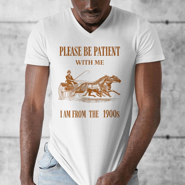 Please Be Patient With Me I'm From The 1900s Vintage Horses Men's V-Neck T-Shirt
