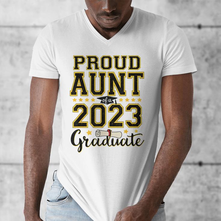 Proud Aunt Of A 2023 Graduate Family Matching Graduation Men's V-Neck T-Shirt