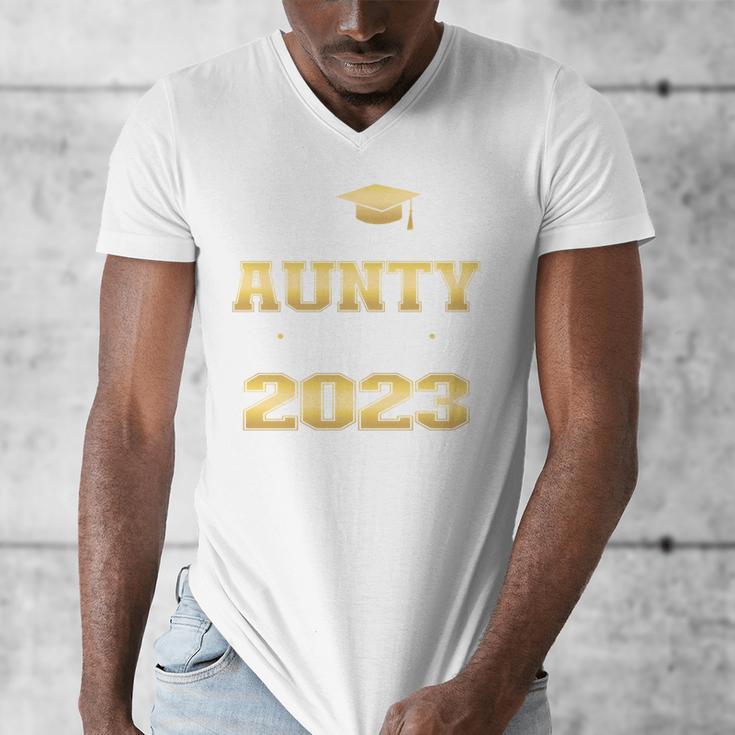 Proud Aunty Of 2023 Class MBA Graduate Family Graduation Men's V-Neck T-Shirt