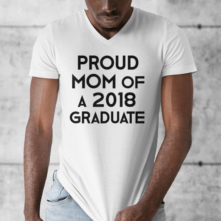 Proud Mom Of A 2018 Graduate Mama Graduation Men's V-Neck T-Shirt