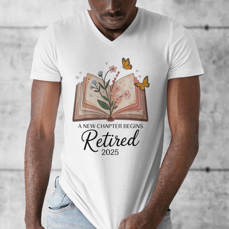 Retired 2025 A New Chapter Begins Retirement Teacher Book Men's V-Neck T-Shirt