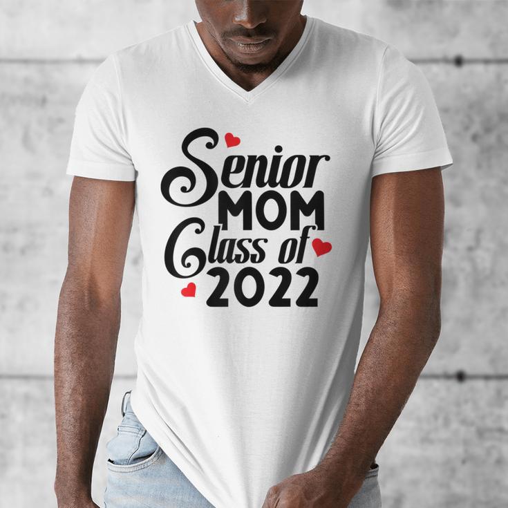 Senior Class Of 2022 School Graduation Mom Men's V-Neck T-Shirt